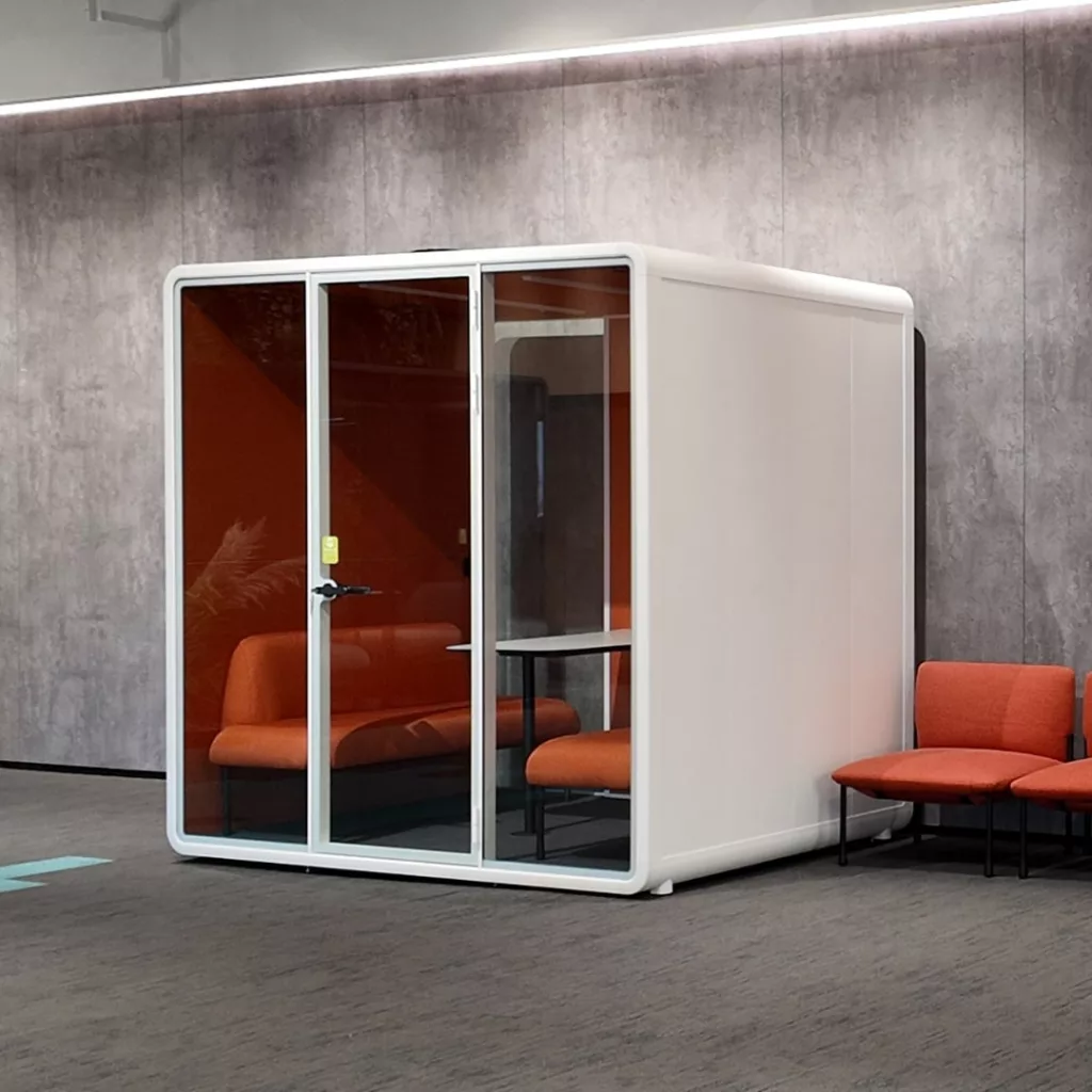 4 Person Meeting Pod